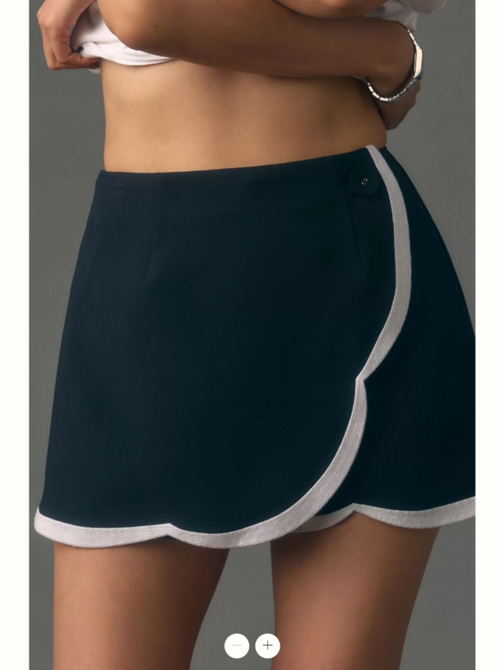 Anthropologie Maeve Scallop Trim Skort